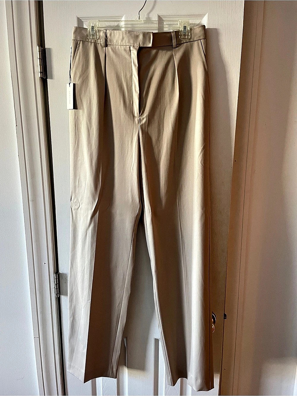 Aritzia Babaton Swift Pant Trousers in Beige Size 12